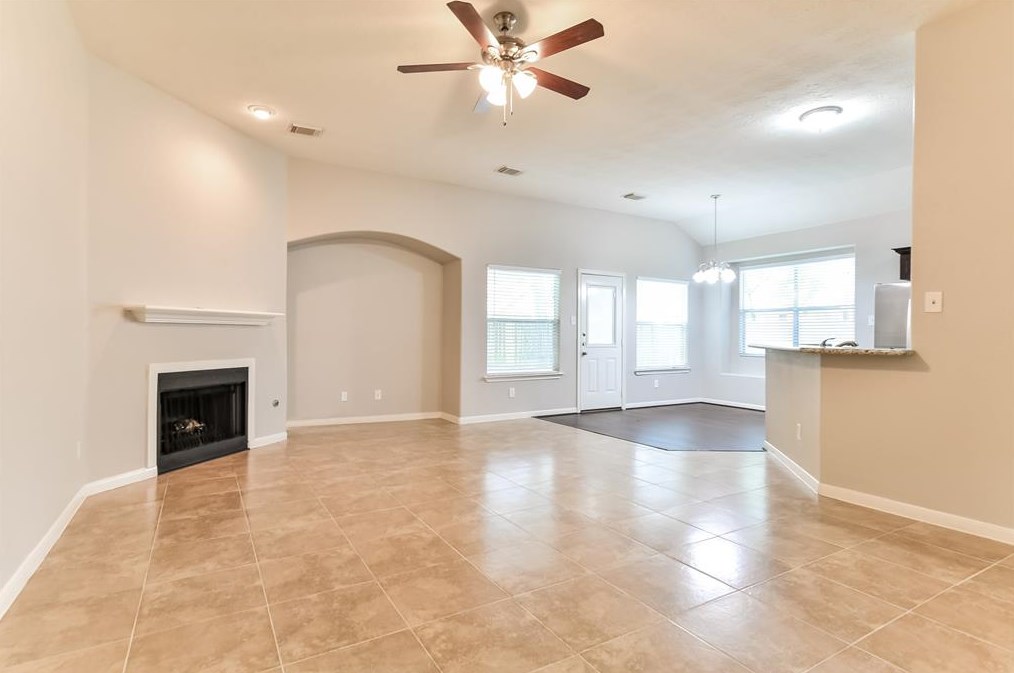 25319 Laurel Green St, Spring TX  77373-1210 exterior