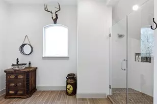 501 Wimberly Cir, Hempstead, TX 77445 - Photo 37