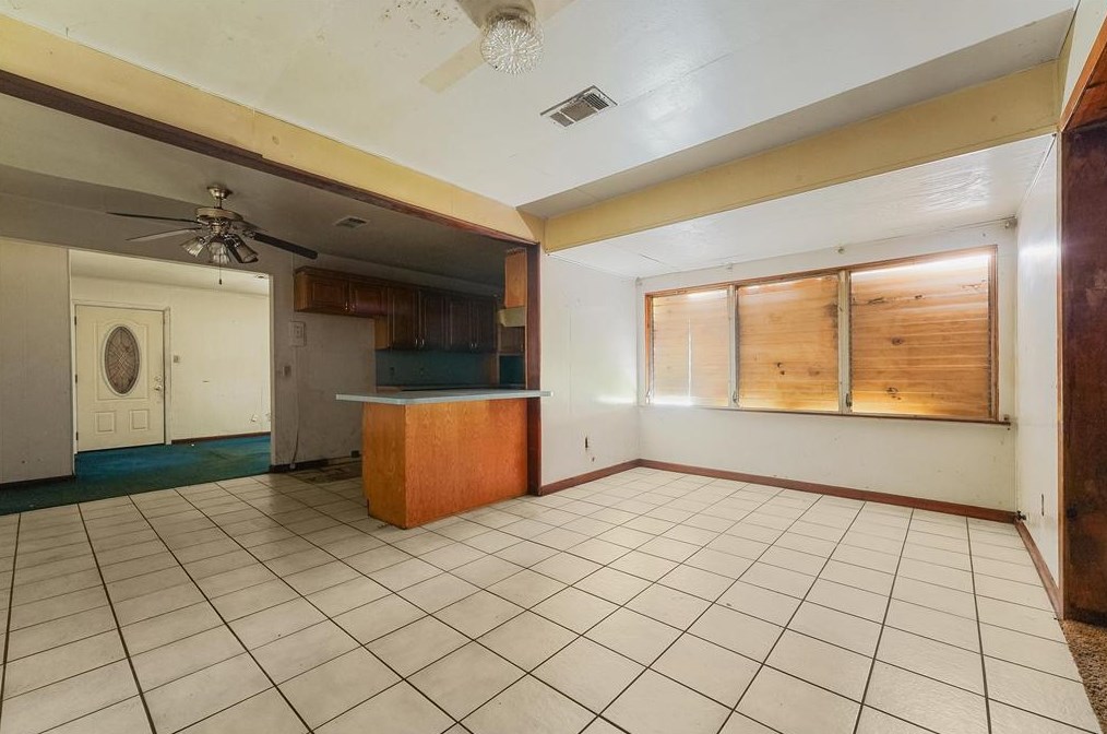 7425 Rhobell St, Houston TX  77016-3938 exterior