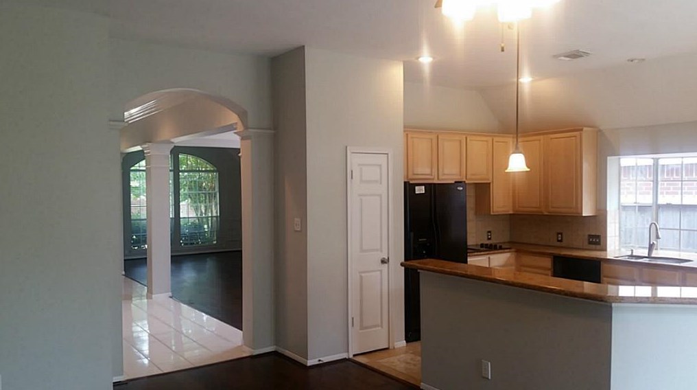 6522 Knoll Park Dr, Sugar Land TX  77479-6113 exterior