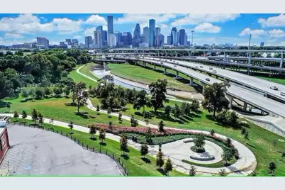 1528 Chestnut Street, Houston, TX 77009 - Photo 31