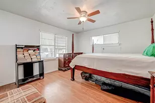 508 Neyland St, Houston, TX 77022 - Photo 19