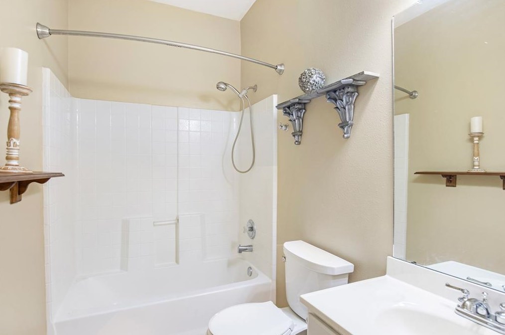 915 Morley Park Ln, Spring TX 77373 exterior