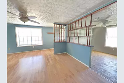 235 2nd Street, Van Vleck, TX 77482 - Photo 3