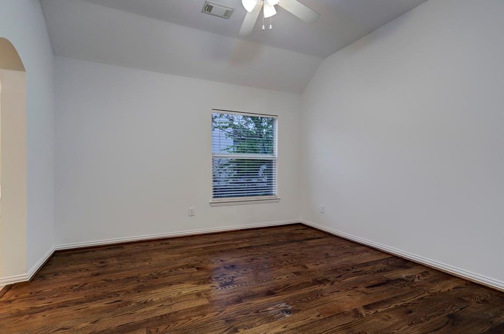6703 College, Houston TX  77017-7016 exterior