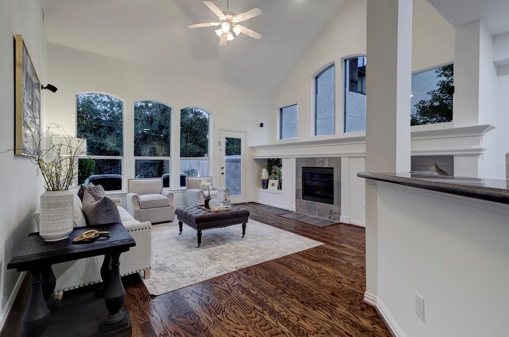 6703 College, Houston TX  77017-7016 exterior