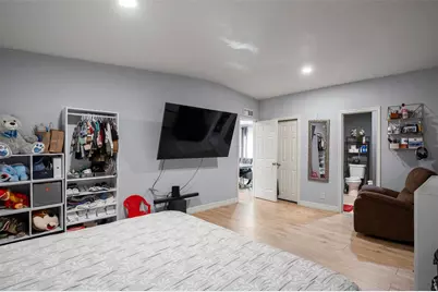 2061 Road 5100, Cleveland, TX 77327 - Photo 11