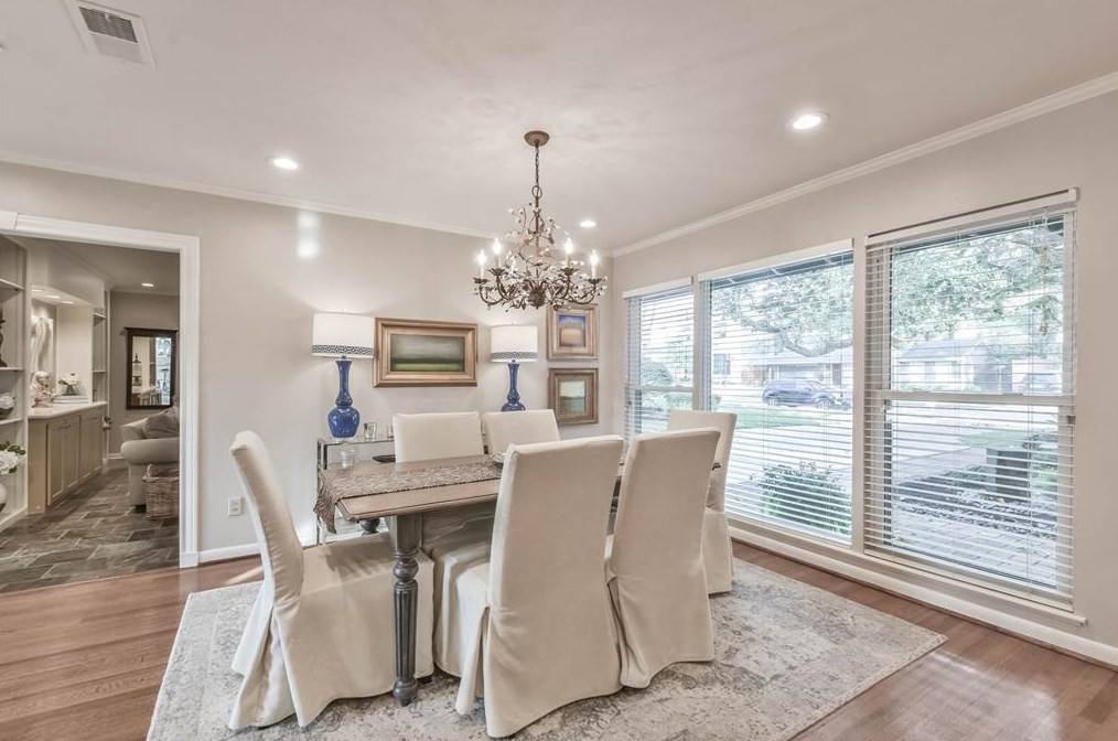 5421 Judalon Ln, Houston TX  77056-7224 exterior