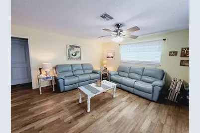 16607 Henry Morgan Road, Jamaica Beach, TX 77554 - Photo 5