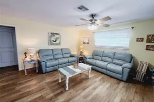 16607 Henry Morgan Rd, Jamaica Beach, TX 77554 - Photo 5