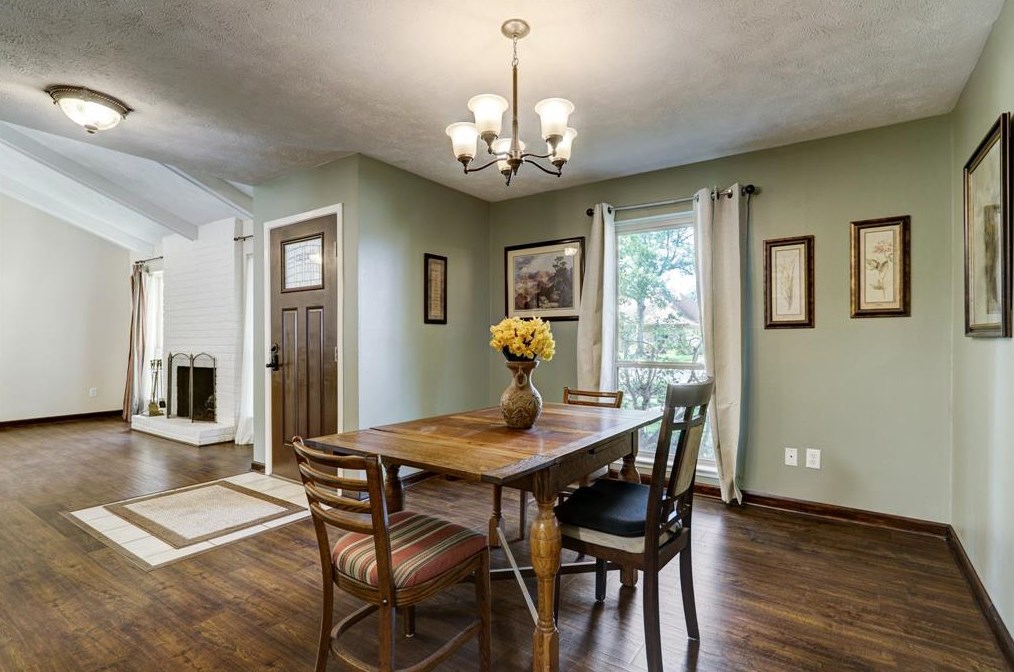 3022 Blue Meadow Cir, Sugar Land TX  77479-1507 exterior