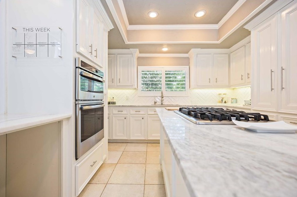 16626 Aldenham Pl, Spring TX 77379-7539 exterior