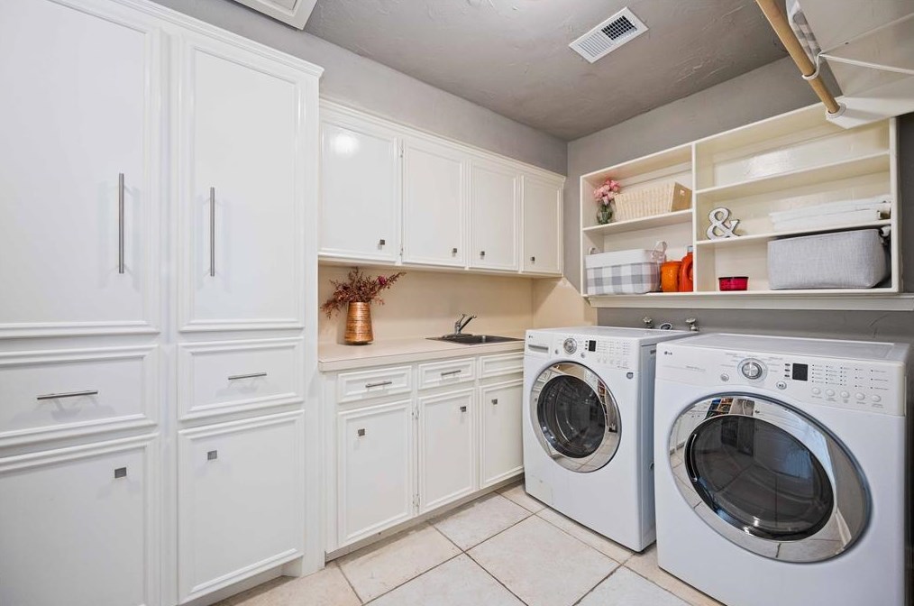 16626 Aldenham Pl, Spring TX 77379-7539 exterior