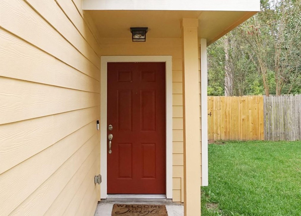 126 Stedhill Loop, Conroe TX  77384-5072 exterior