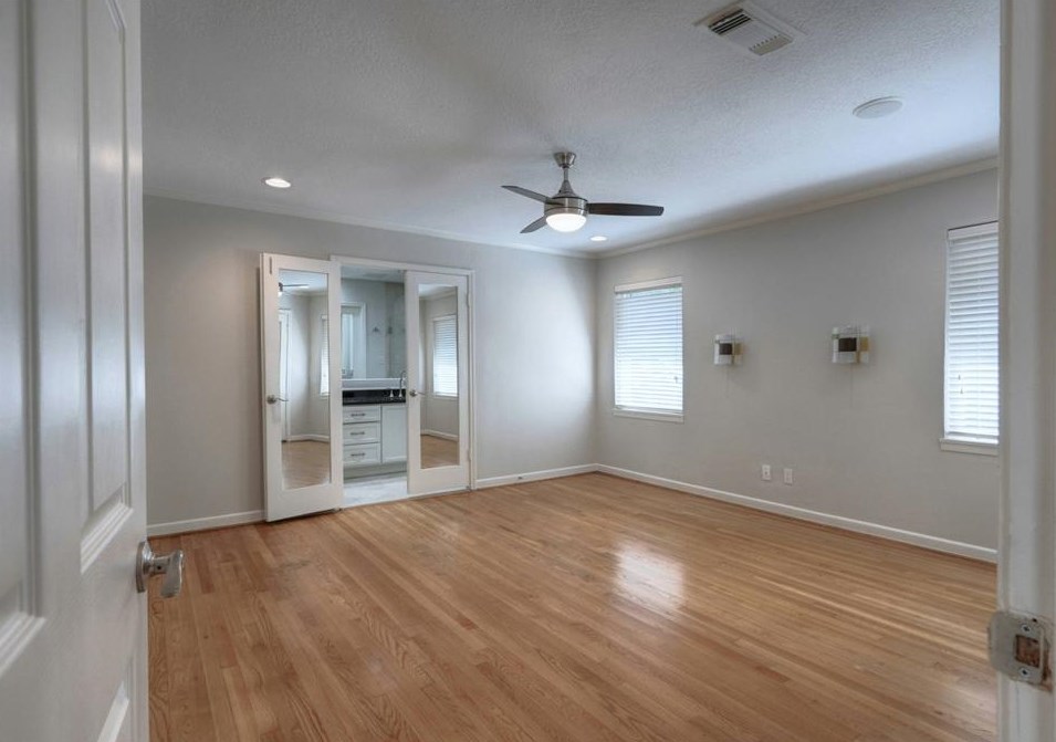 4327 Silverwood Dr, Houston TX  77035-3635 exterior