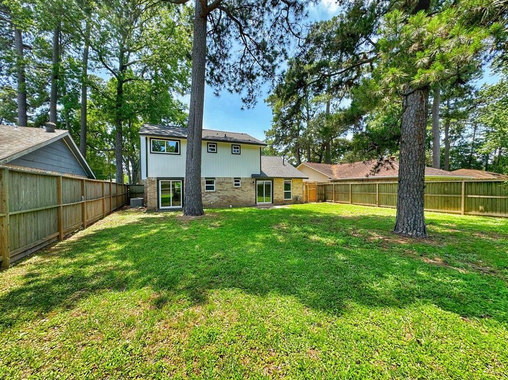 5223 Frst Timbers Dr, Humble TX 77346-1838 exterior