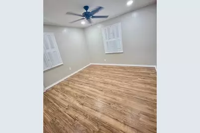 1409 20th Street, Huntsville, TX 77340 - Photo 9