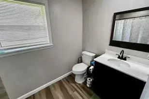 1409 20th St, Huntsville, TX 77340 - Photo 13