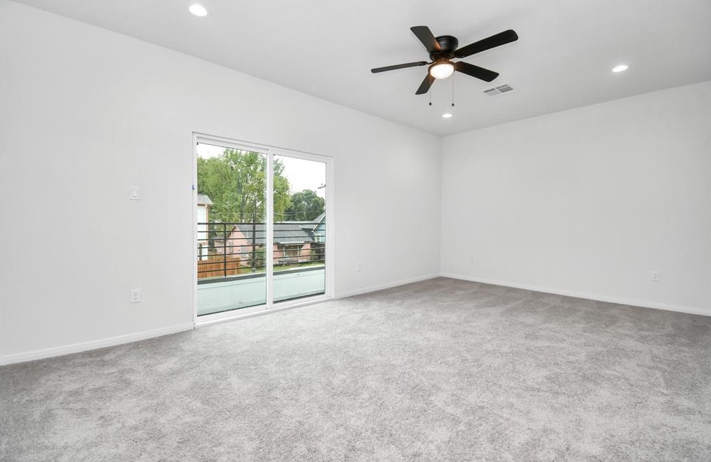 3433 Shelby Cir, Houston TX 77051-1256 exterior