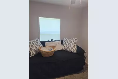 609 W Barton Street, Calvert, TX 77837 - Photo 9