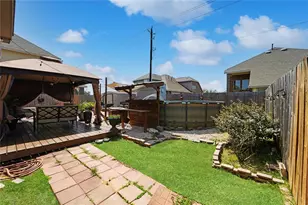 6411 Hidden Dunes Dr, Baytown, TX 77521 - Photo 19