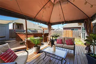 6411 Hidden Dunes Dr, Baytown, TX 77521 - Photo 17