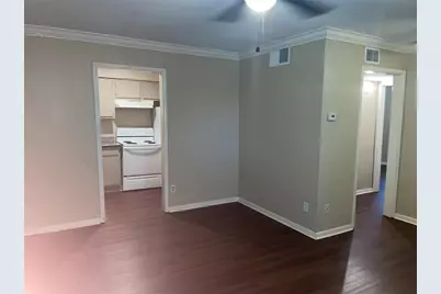 4710 Airport Boulevard #206, Houston, TX 77048 - Photo 5