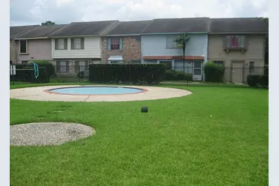 6845 Chasewood Drive, Missouri City, TX 77489 - Photo 11