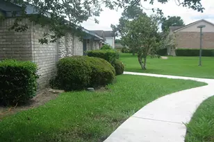 6845 Chasewood Dr, Missouri City, TX 77489 - Photo 3