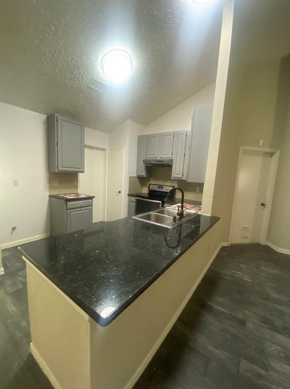 14235 Royal Hill Dr, Houston TX  77083-6133 exterior