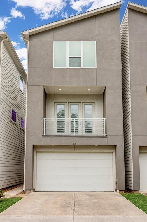 3116 Baer St, Houston TX  77020-6002 exterior