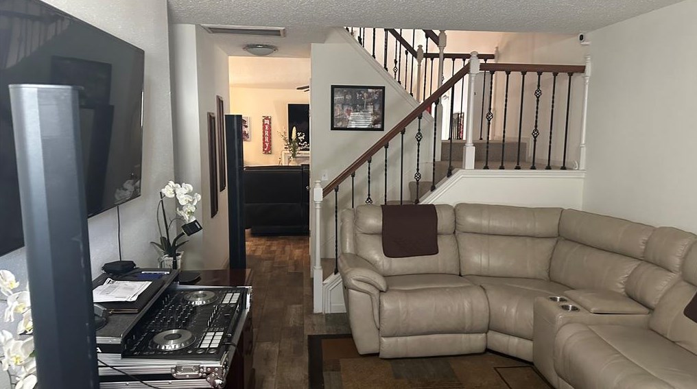 13531 Clayton Hl Dr, Houston TX 77041-6528 exterior