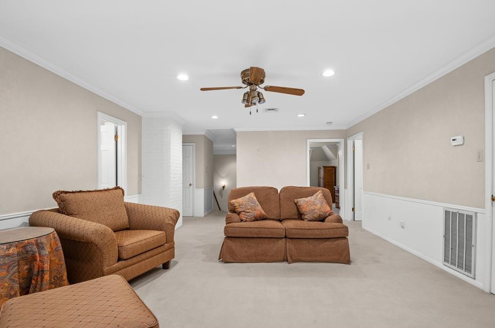 5607 Westerham Pl, Houston TX  77069-1934 exterior
