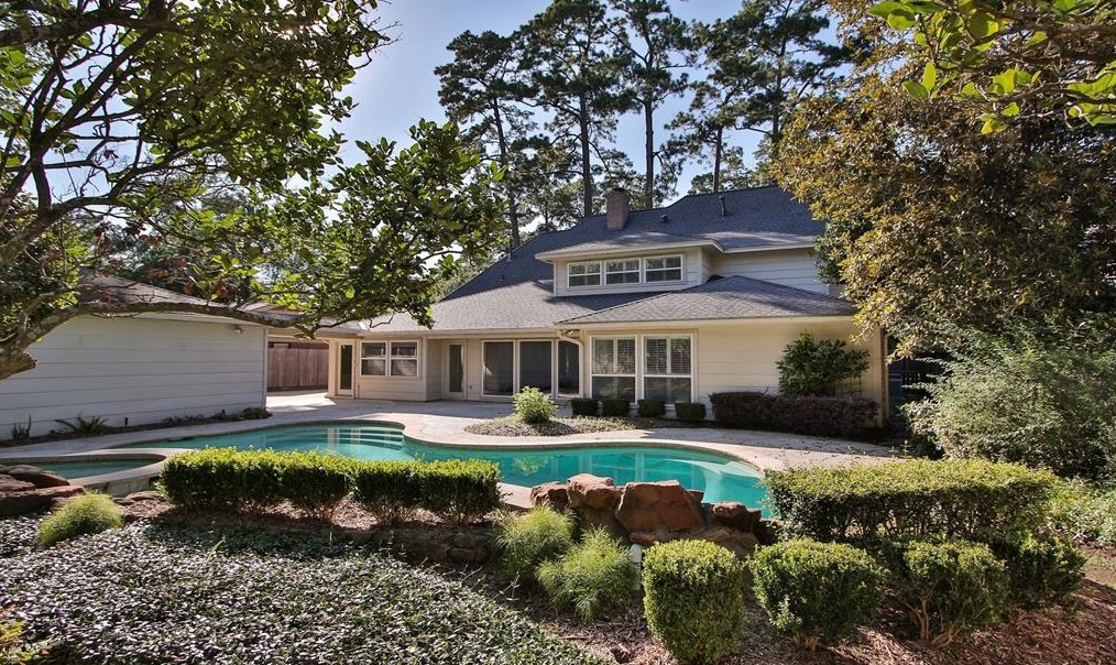 5607 Westerham Pl, Houston TX  77069-1934 exterior