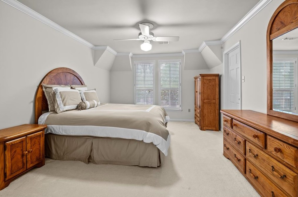 5607 Westerham Pl, Houston TX  77069-1934 exterior