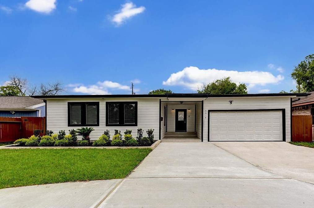 6618 Winton St, Houston TX  77021-2427 exterior