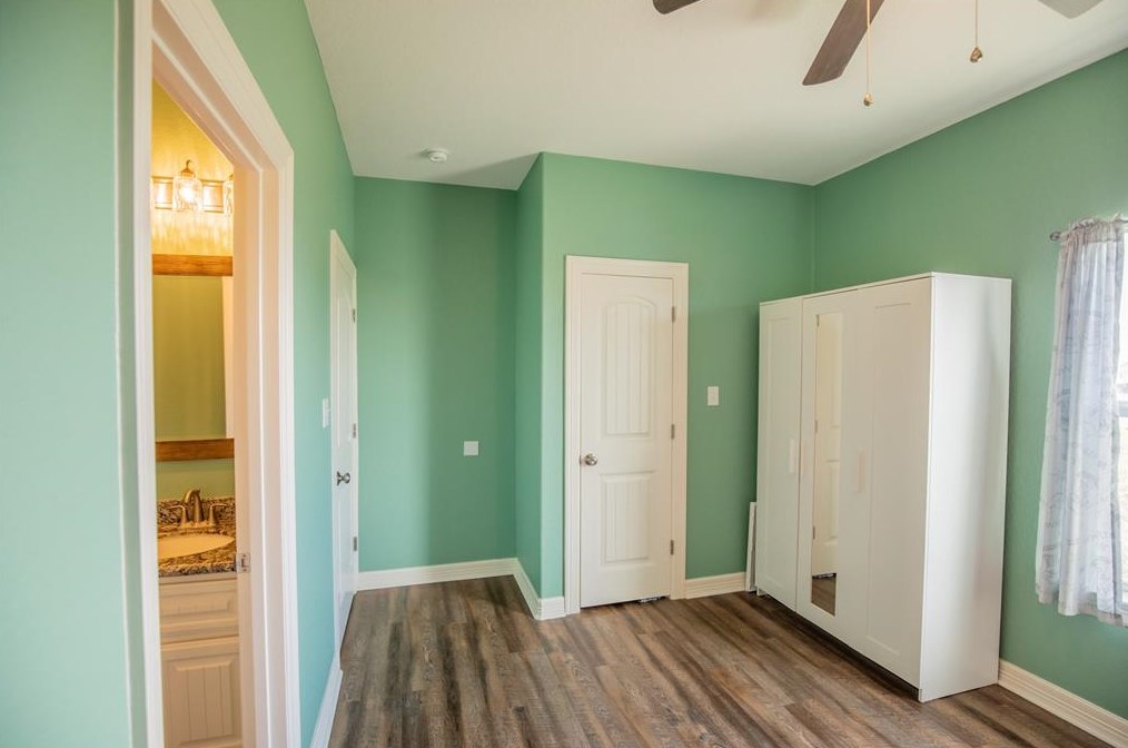 4539 Blue Water Hwy, Jones Creek TX  77541-7190 exterior