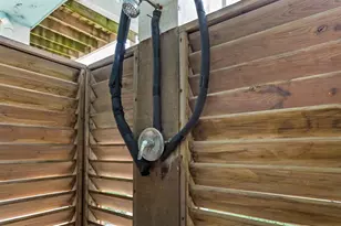 1391 Keith Ave, Gilchrist, TX 77617 - Photo 7