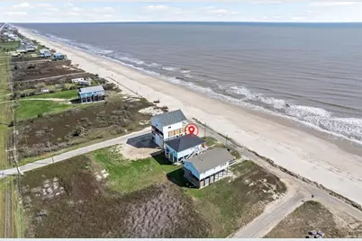 1391 Keith Ave, Gilchrist, TX 77617 - Photo 31