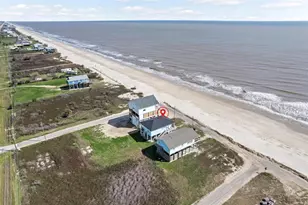 1391 Keith Ave, Gilchrist, TX 77617 - Photo 31