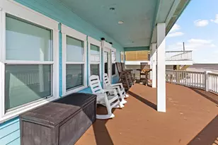 1391 Keith Ave, Gilchrist, TX 77617 - Photo 9