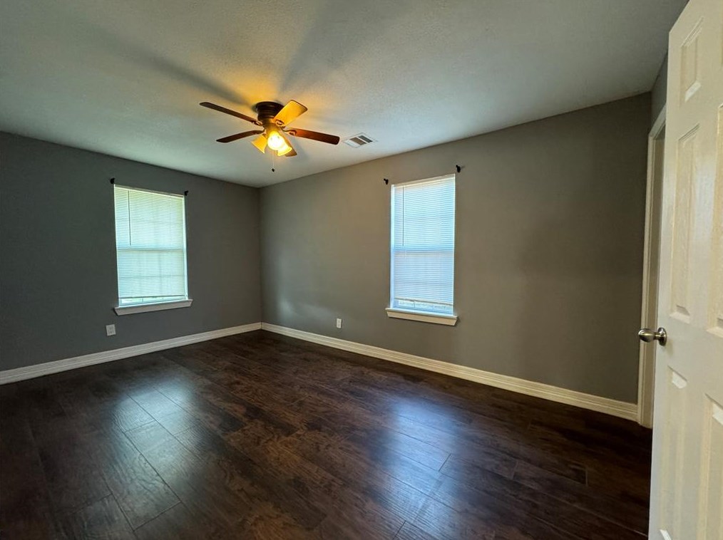 4829 Brinkley St, Houston TX  77051-2804 exterior