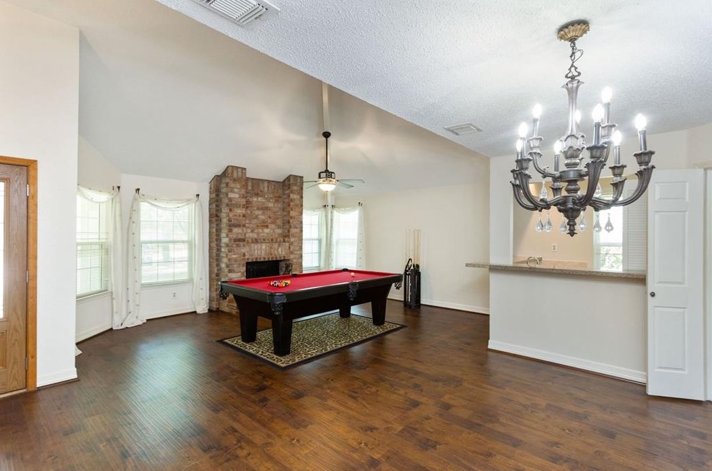 2231 Greencove Ln, Sugar Land TX  77479-2220 exterior