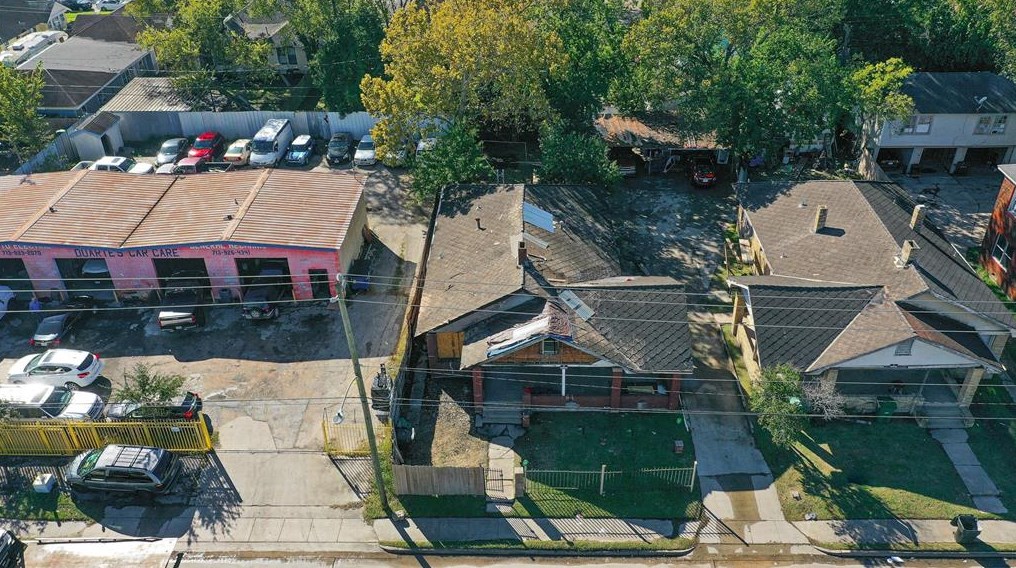 1528 Telephone Rd, Houston TX  77023-3635 exterior