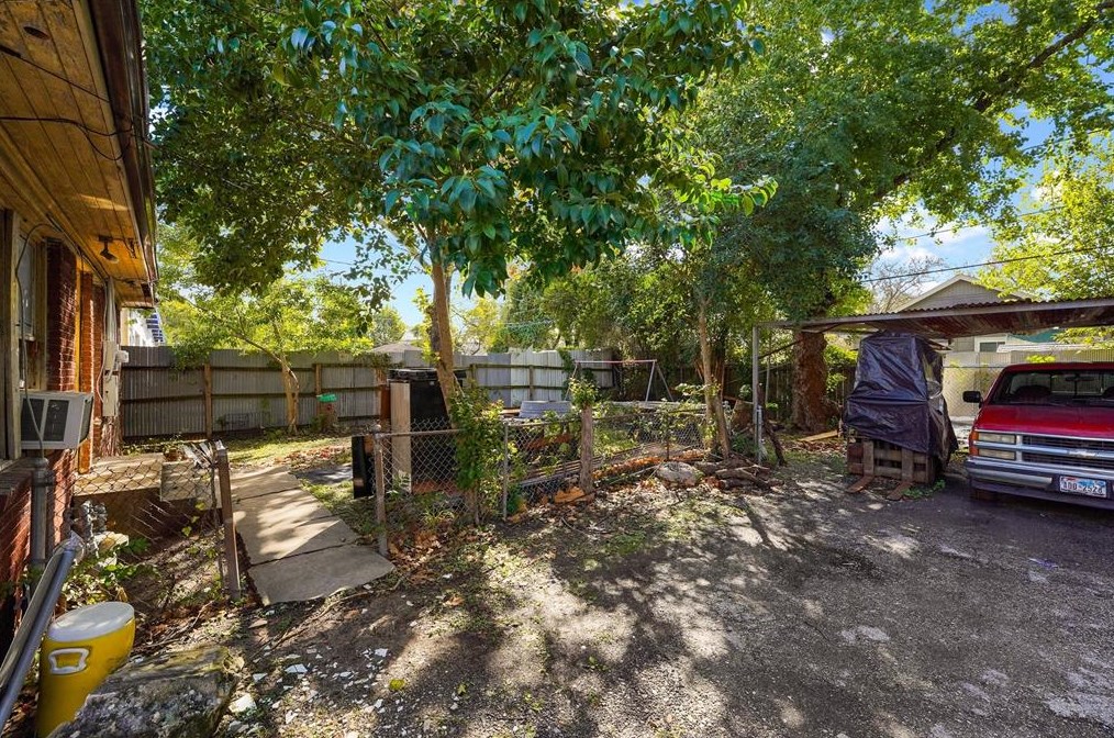 1528 Telephone Rd, Houston TX  77023-3635 exterior