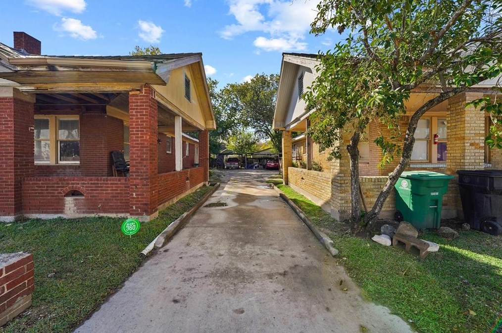 1528 Telephone Rd, Houston TX  77023-3635 exterior