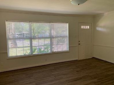 6805 Langdon Ln, Houston TX  77074-6120 exterior