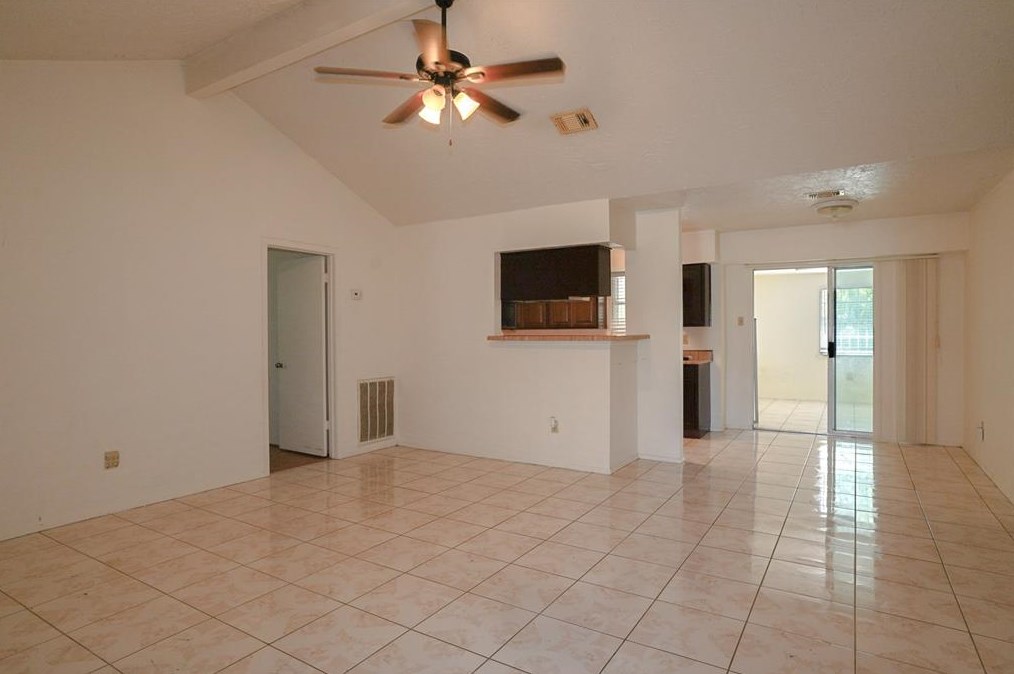 7214 Colima Dr, Houston TX  77083-3619 exterior