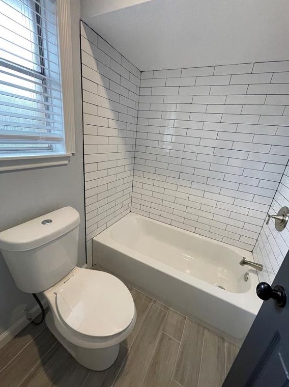 5834 Woodmancote Dr, Humble TX 77346-2734 exterior