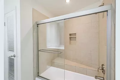 5050 Woodway Drive #3M, Houston, TX 77056 - Photo 11